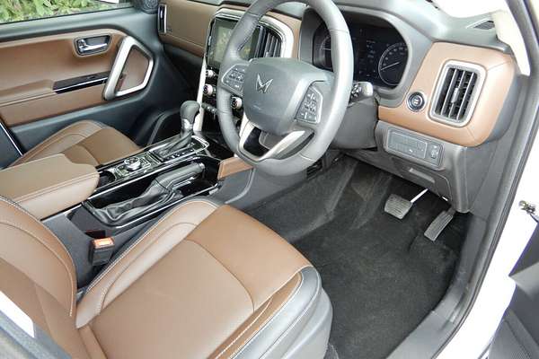 2024 Mahindra Scorpio-N Z8L MY25
