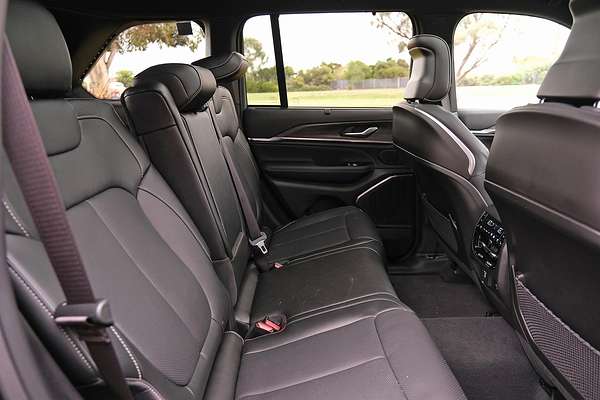 2023 Jeep Grand Cherokee Overland WL