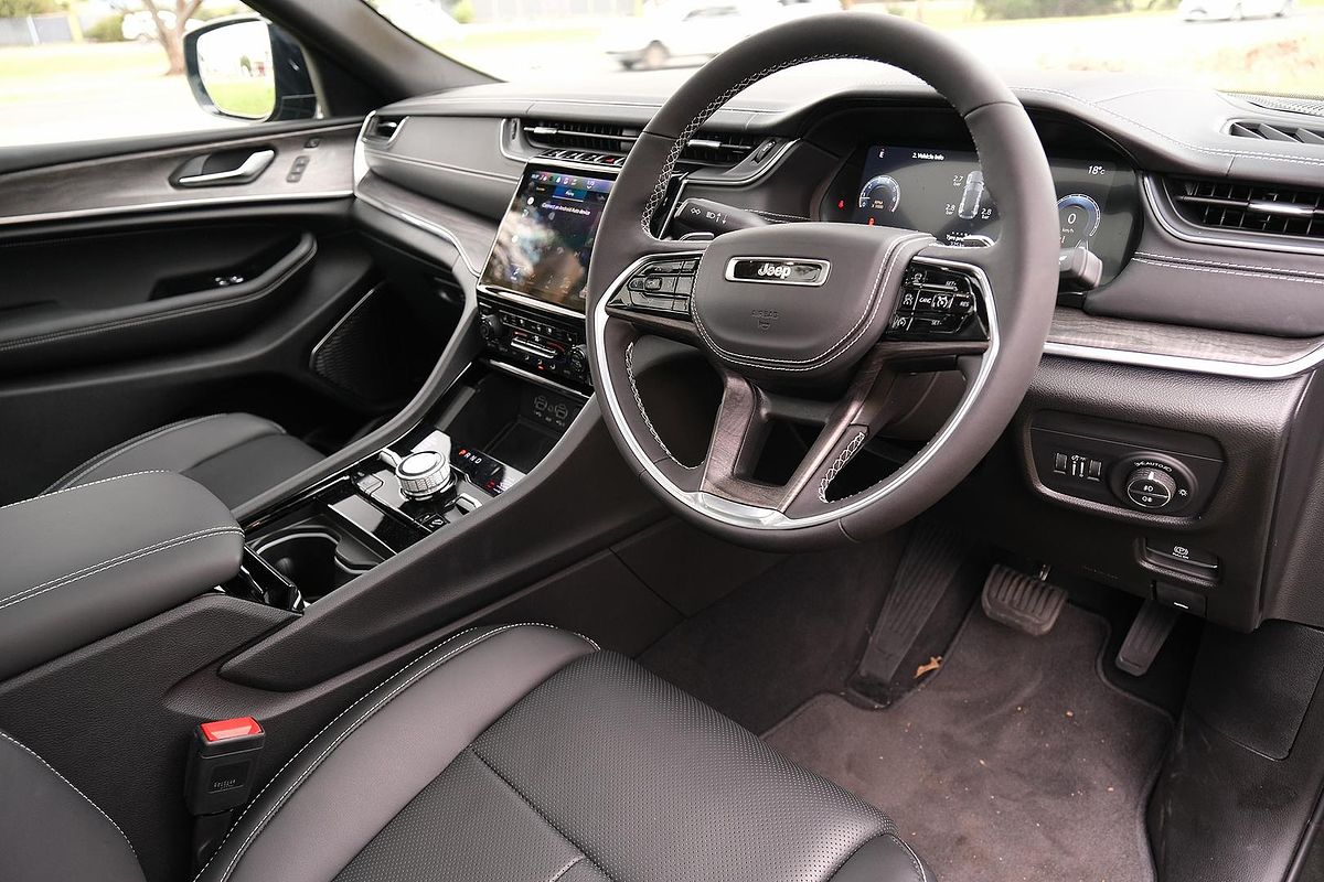2023 Jeep Grand Cherokee Overland WL