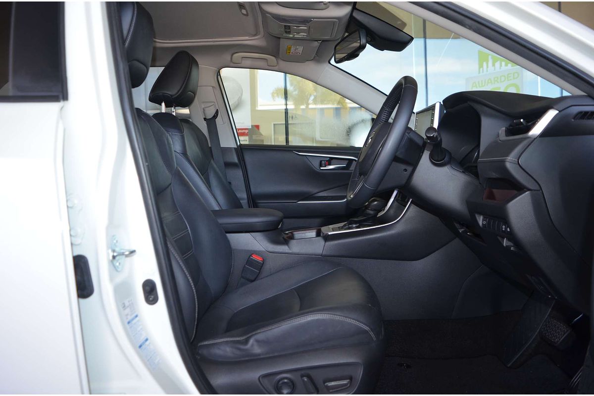 2019 Toyota RAV4 Cruiser AXAH54R