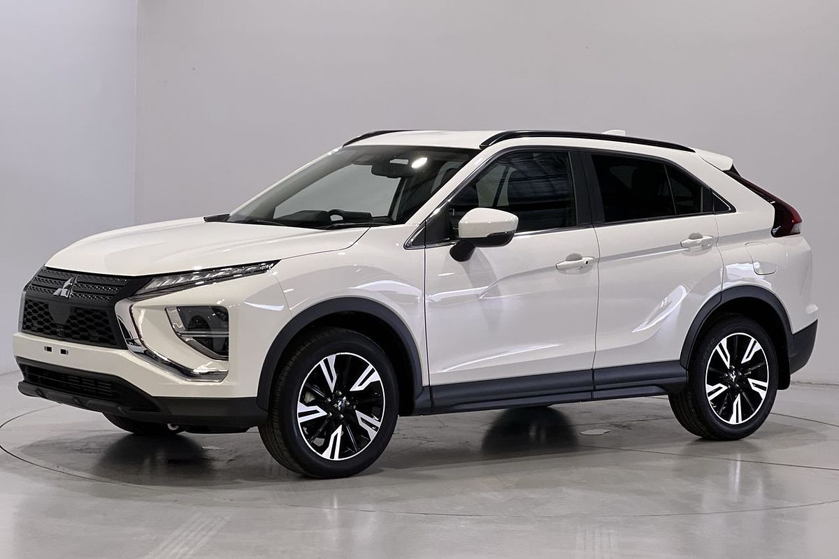 2023 Mitsubishi Eclipse Cross LS YB