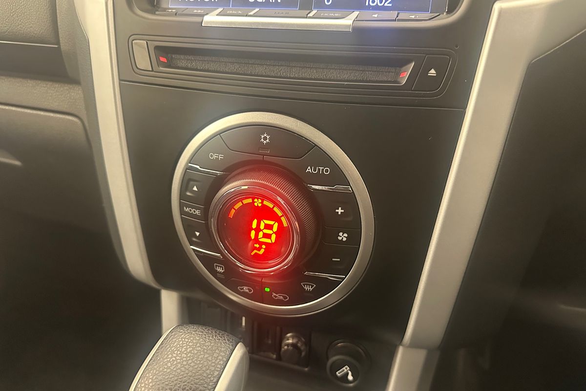 2020 Isuzu MU-X LS-U