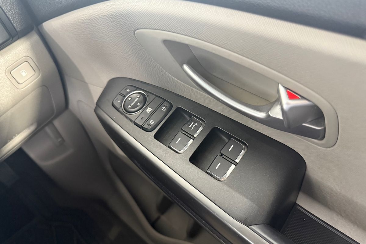 2019 Kia Carnival S YP