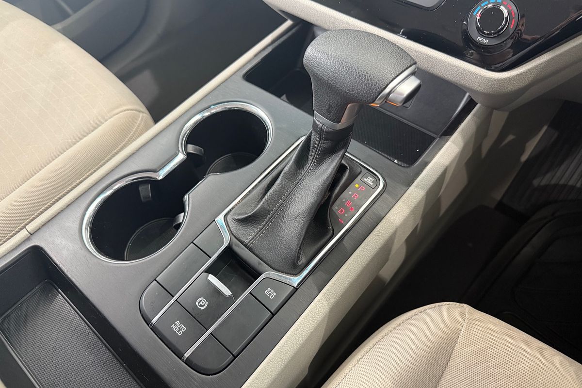 2019 Kia Carnival S YP