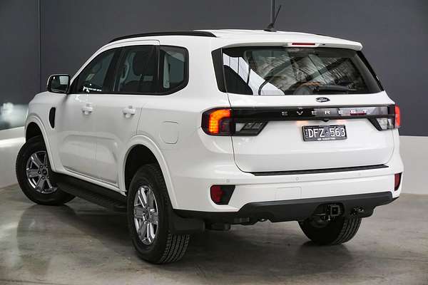 2024 Ford Everest Ambiente