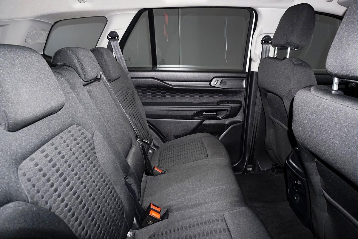 2024 Ford Everest Ambiente