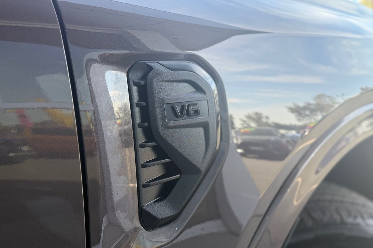 2023 Ford Everest Sport