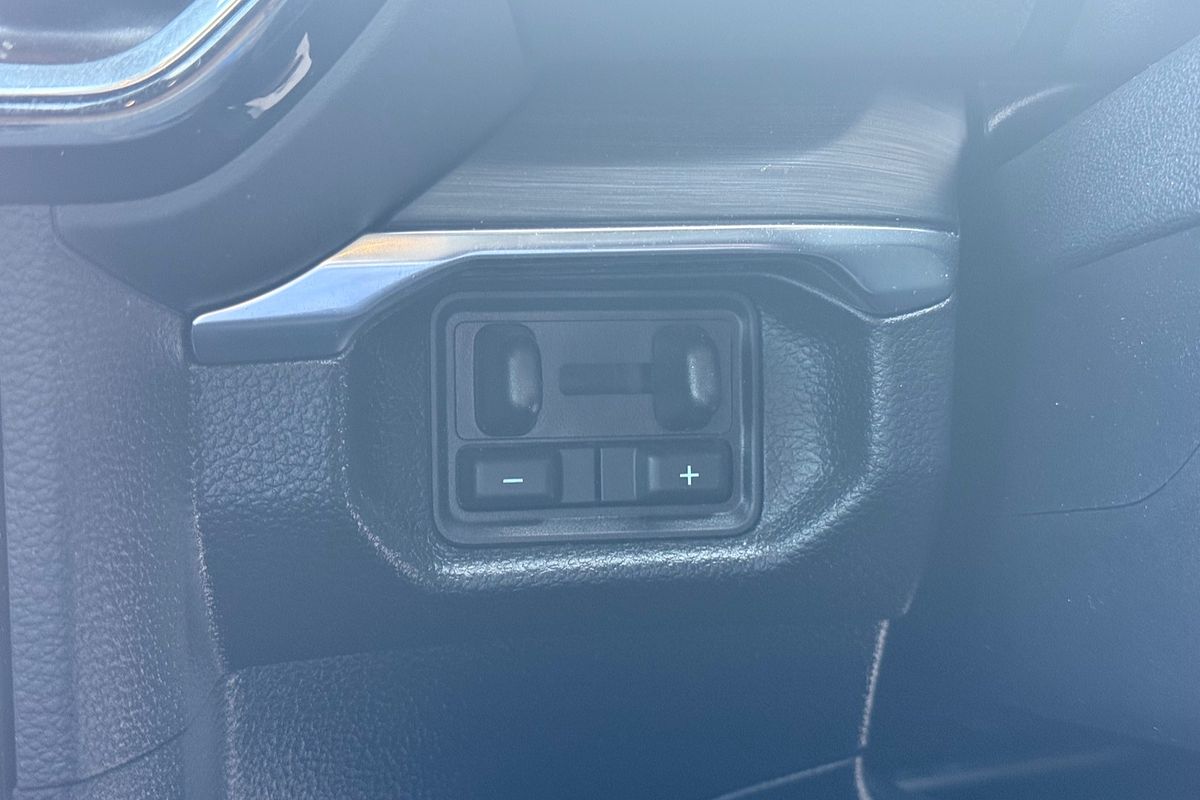 2023 Ford Everest Sport