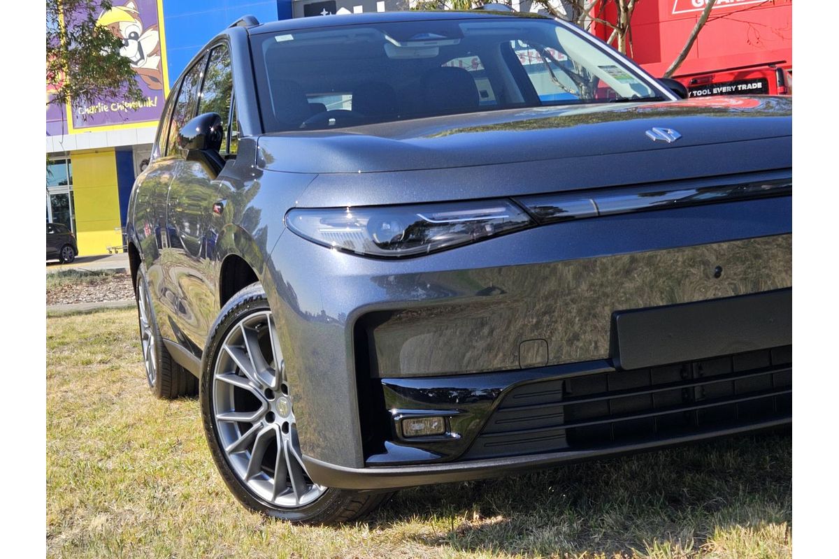 2024 Leapmotor C10 Design B11