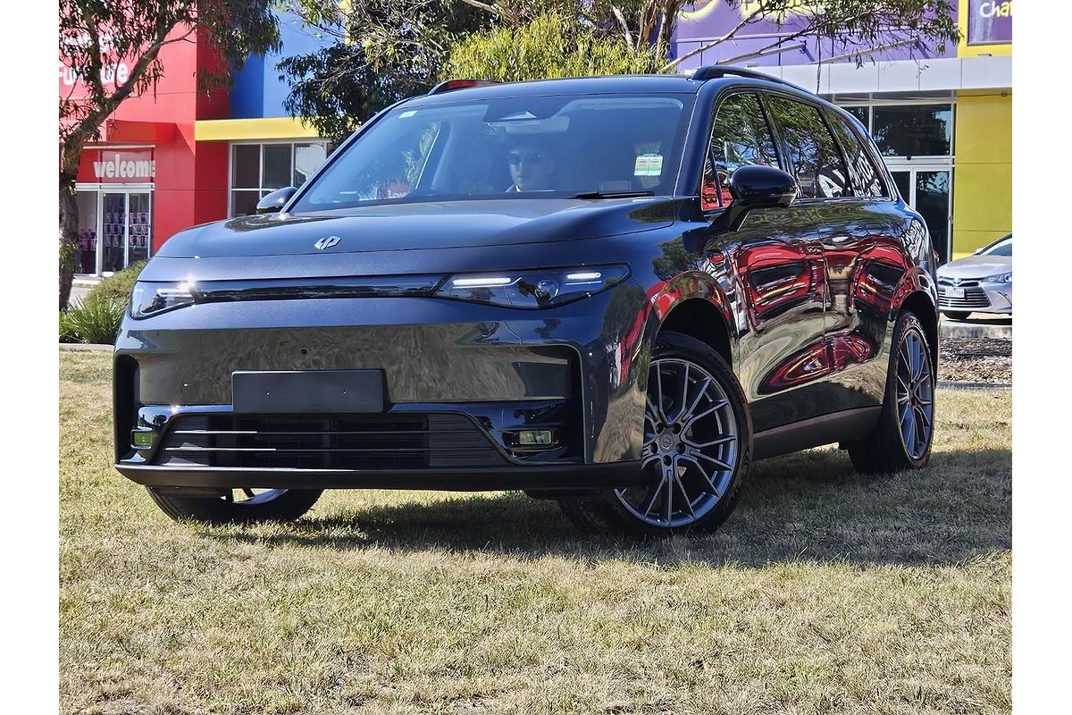 2024 Leapmotor C10 Design B11