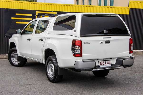 2021 Mitsubishi Triton GLX MR 4X4