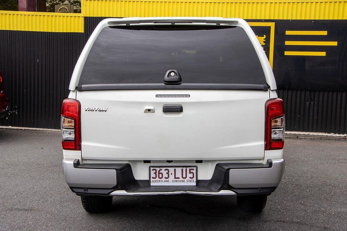 2021 Mitsubishi Triton GLX MR 4X4