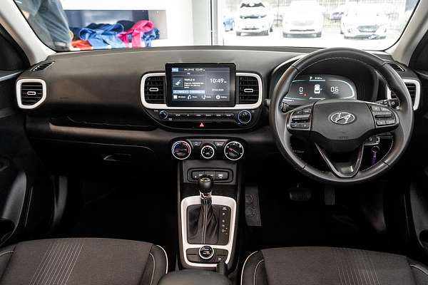 2024 Hyundai Venue Active QX.V5