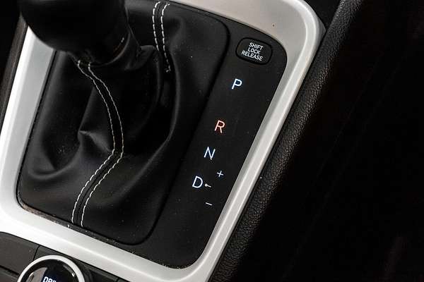 2024 Hyundai Venue Active QX.V5