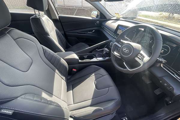 2024 Hyundai i30 Elite Hybrid CN7.V2