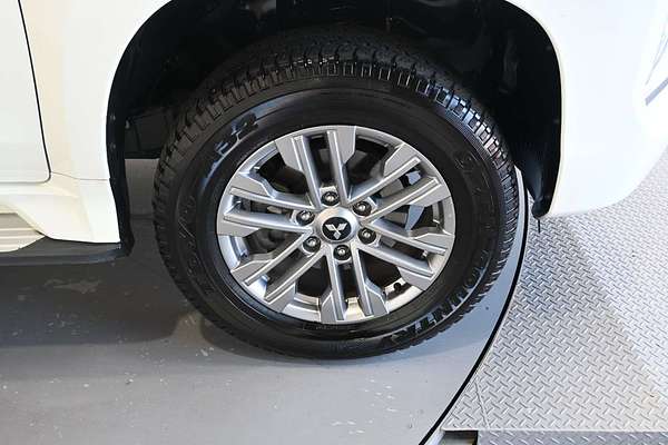 2023 Mitsubishi Pajero Sport GLX QF