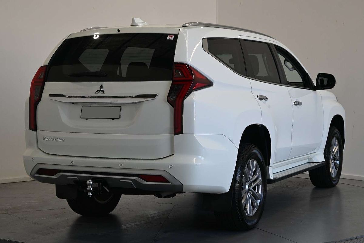 2023 Mitsubishi Pajero Sport GLX QF