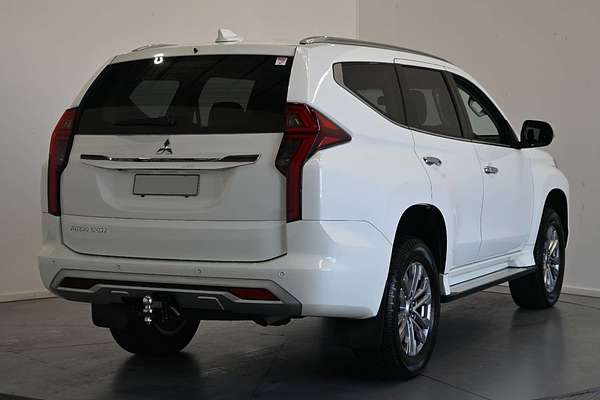 2023 Mitsubishi Pajero Sport GLX QF