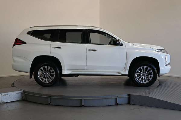2023 Mitsubishi Pajero Sport GLX QF
