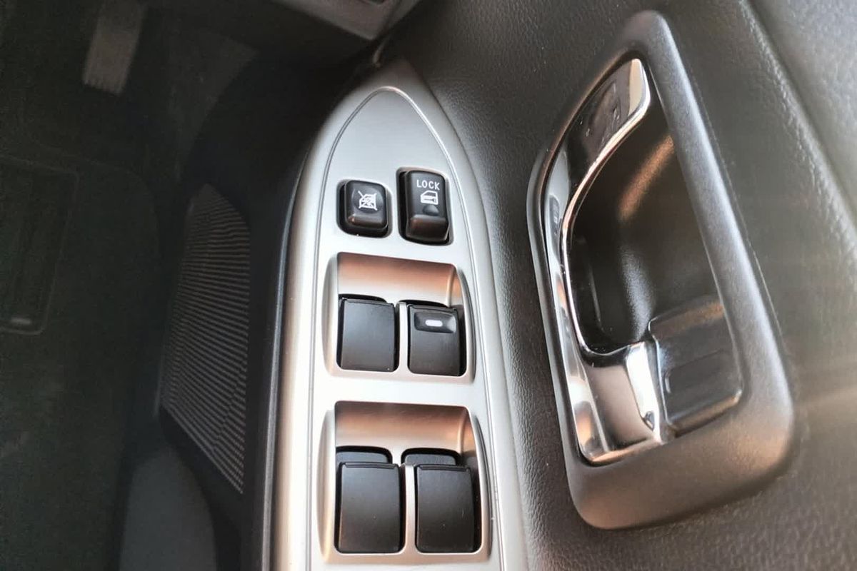 2019 Mitsubishi Pajero GLS NX