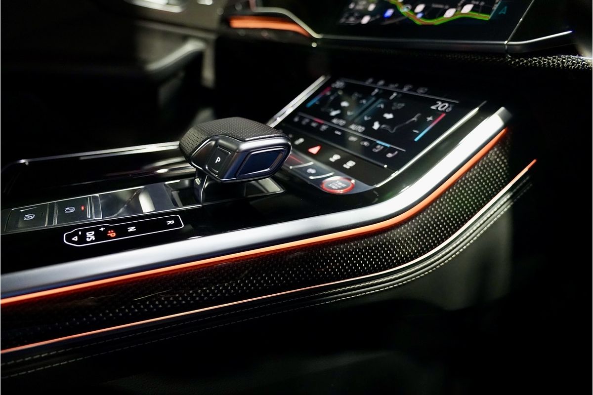 2020 Audi SQ8 TDI F1