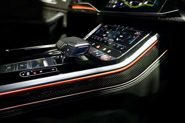 2020 Audi SQ8 TDI F1