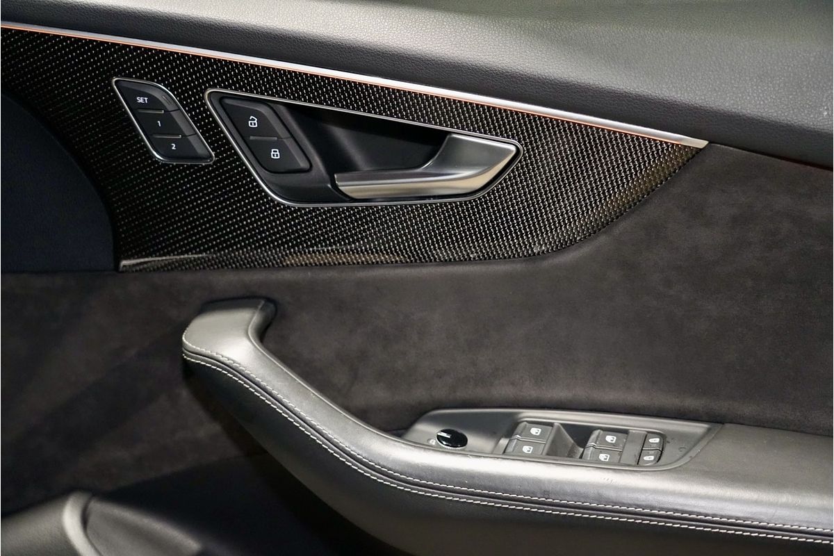 2020 Audi SQ8 TDI F1