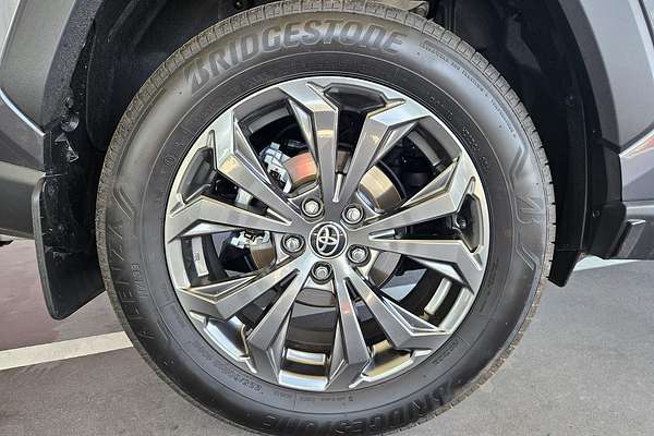 2024 Toyota RAV4 GXL AXAH54R