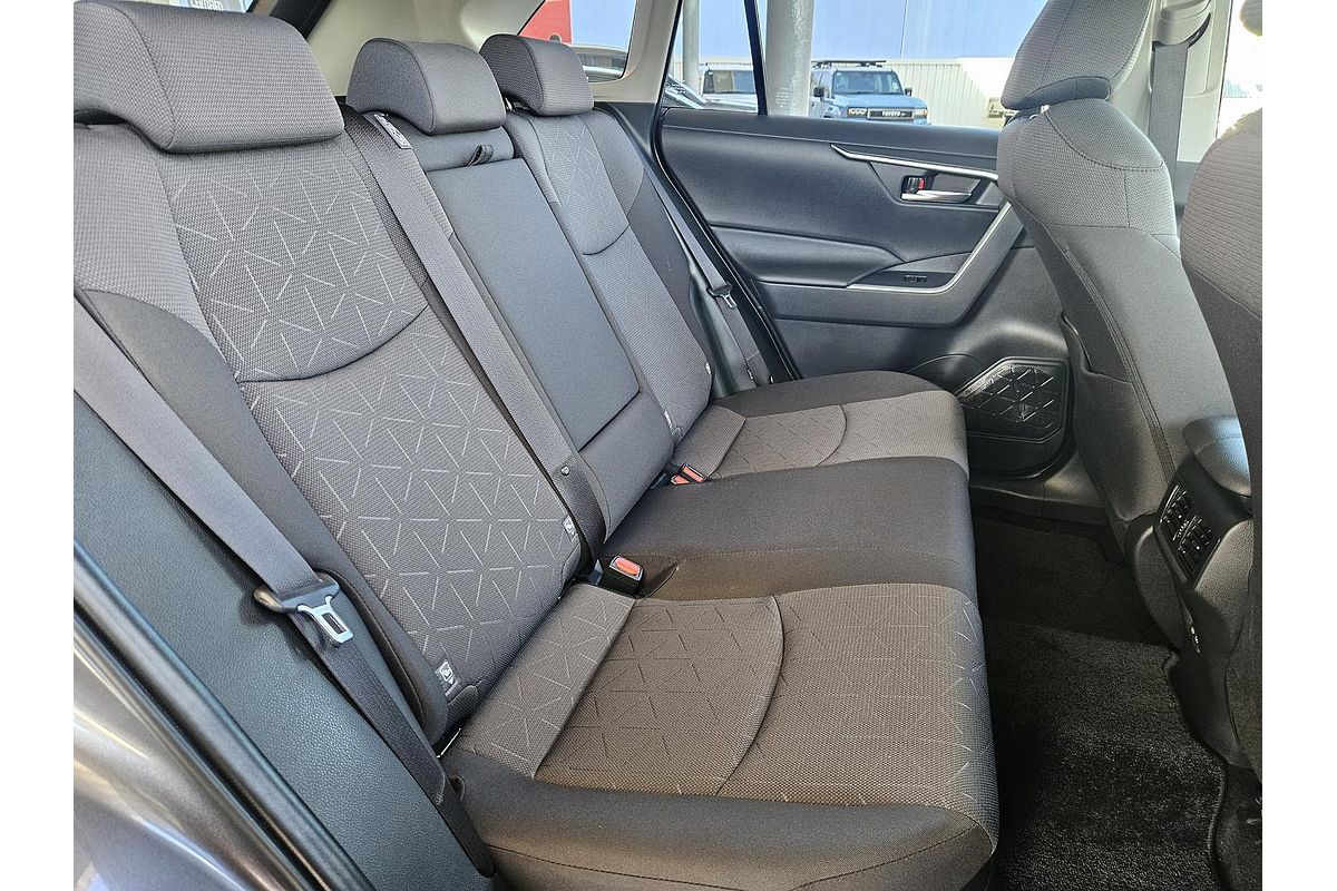 2024 Toyota RAV4 GXL AXAH54R