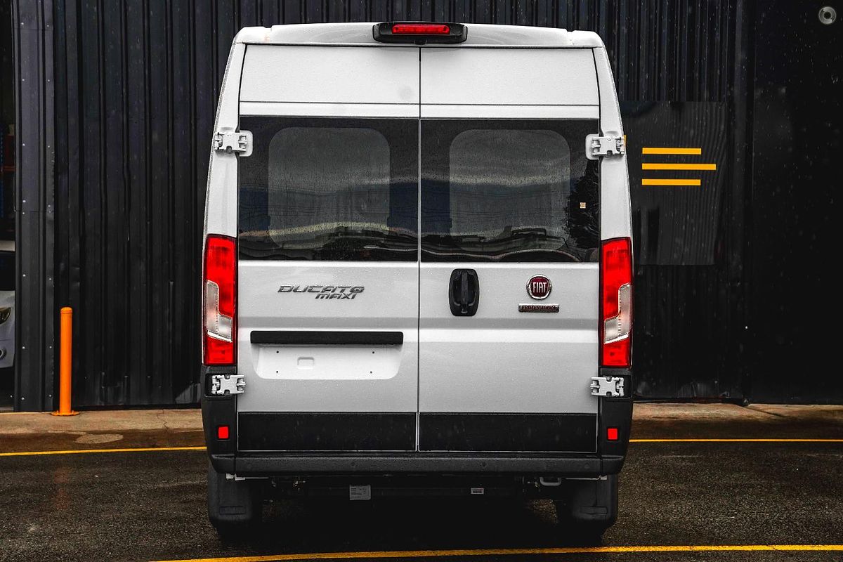 2024 Fiat Ducato Series 9 LWB