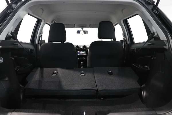 2017 Suzuki Swift GL Navigator AZ
