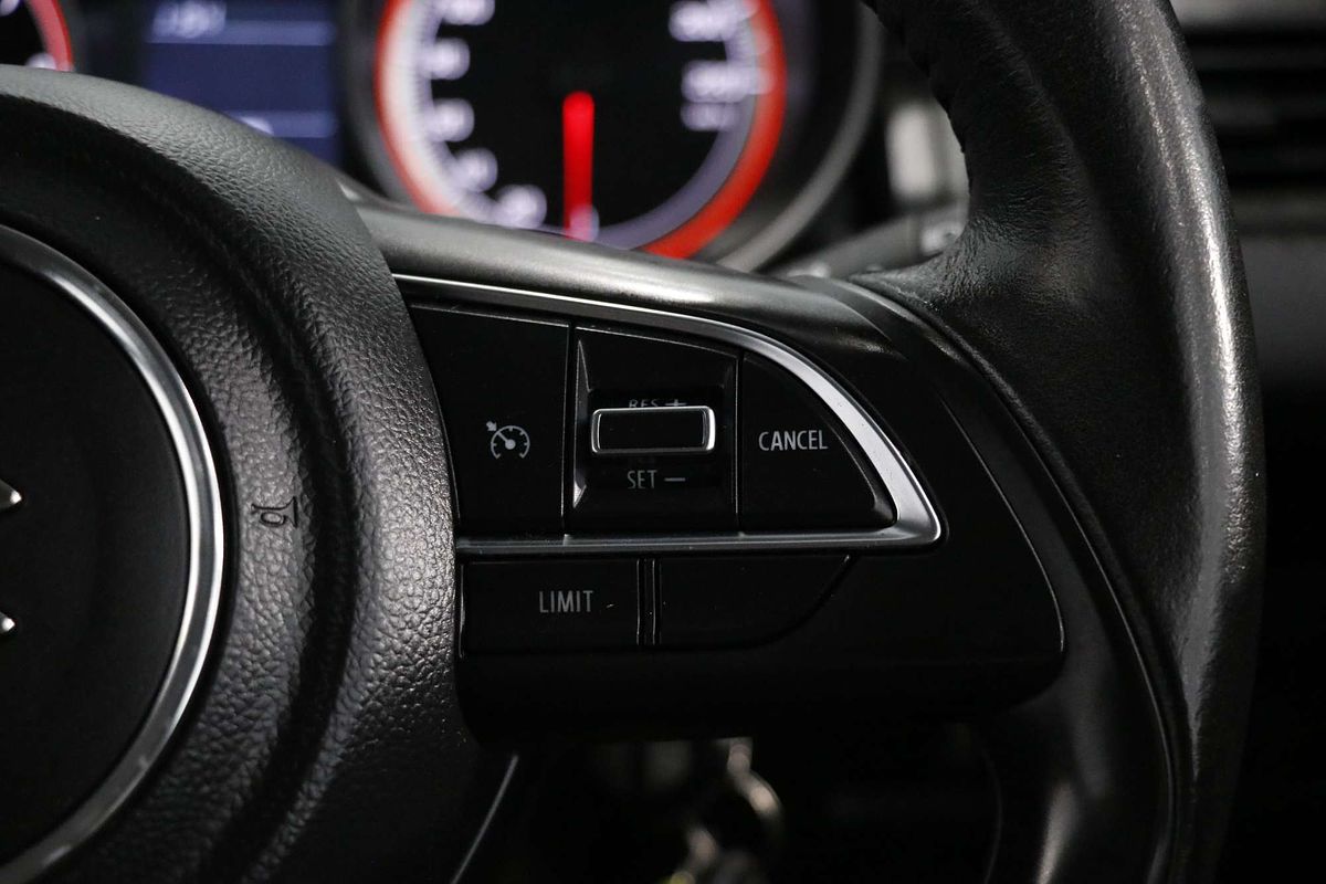 2017 Suzuki Swift GL Navigator AZ
