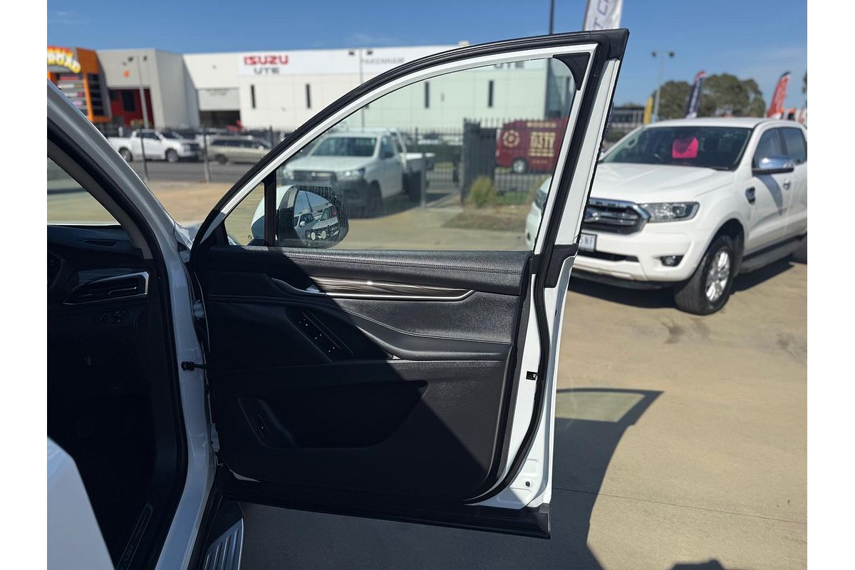 2022 LDV D90 Executive SV9A