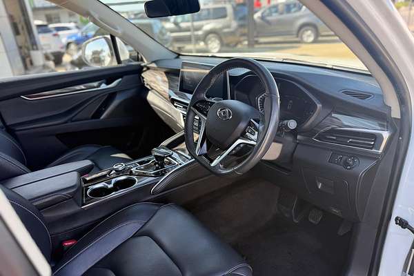 2022 LDV D90 Executive SV9A