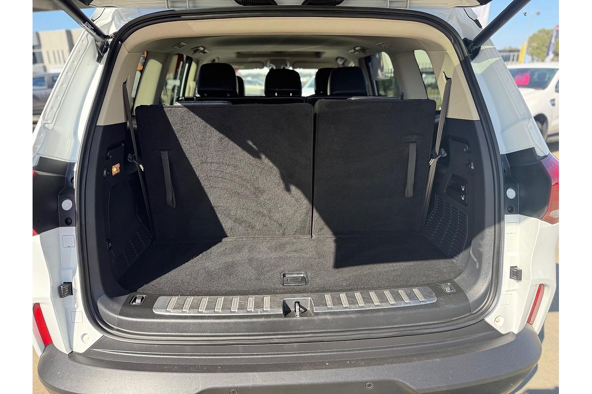 2022 LDV D90 Executive SV9A