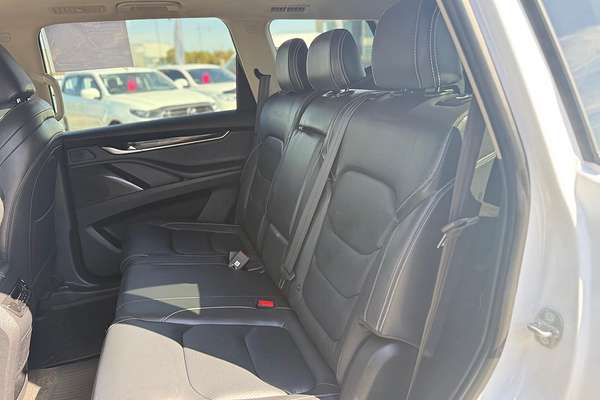 2022 LDV D90 Executive SV9A