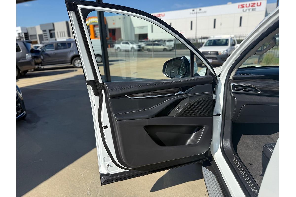 2022 LDV D90 Executive SV9A