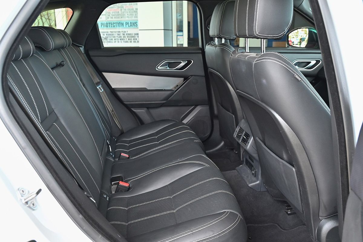 2021 Land Rover Range Rover Velar P250 R-Dynamic S L560