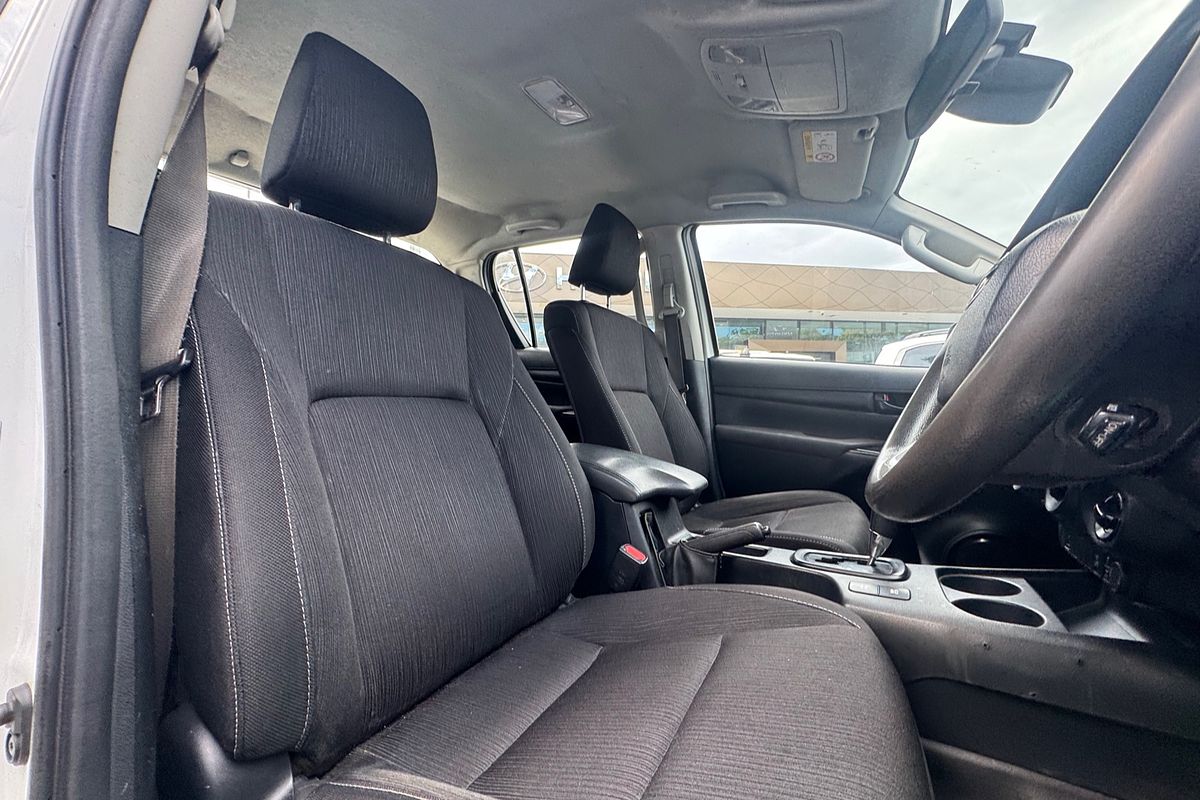 2020 Toyota Hilux SR GUN126R 4X4