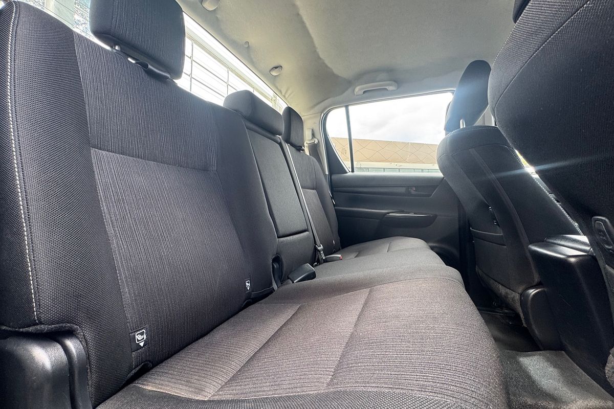 2020 Toyota Hilux SR GUN126R 4X4