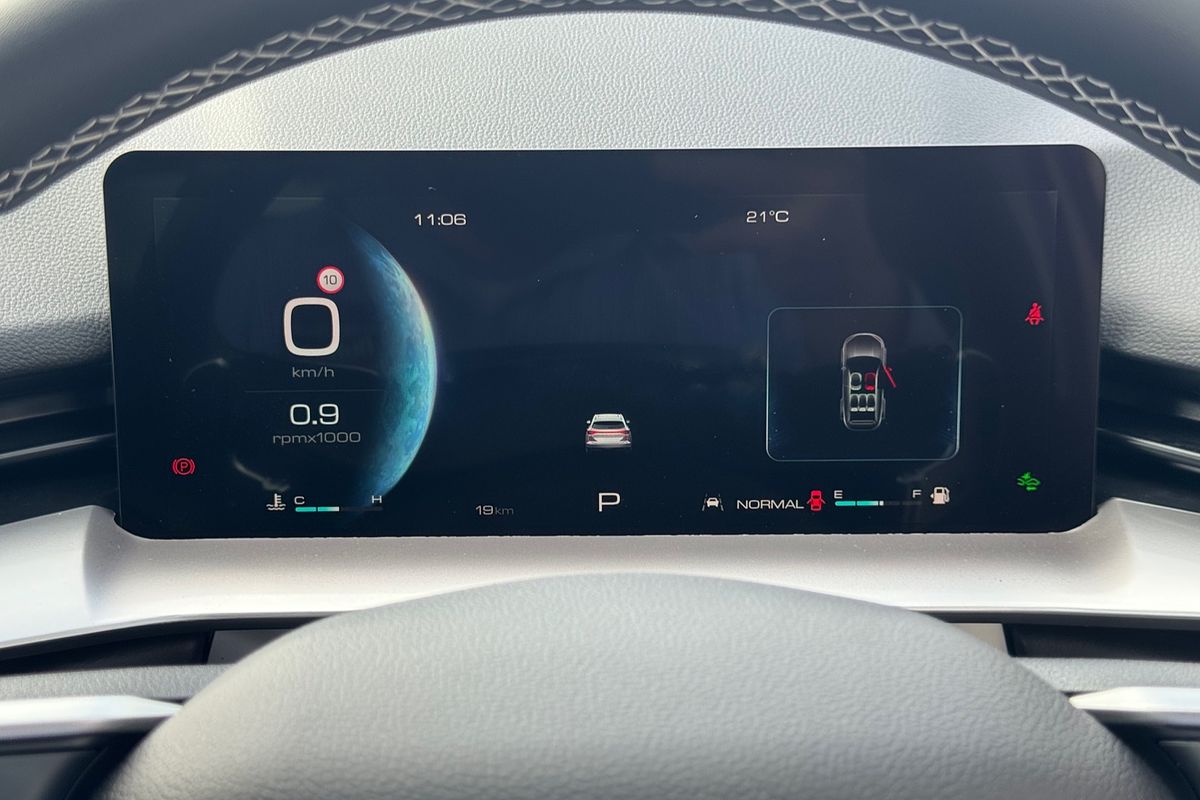 2025 GWM Haval H6 Lux B01