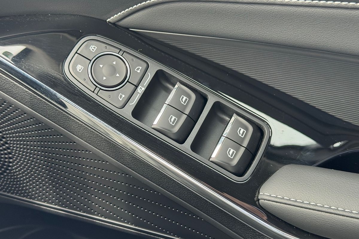2025 GWM Haval H6 Lux B01