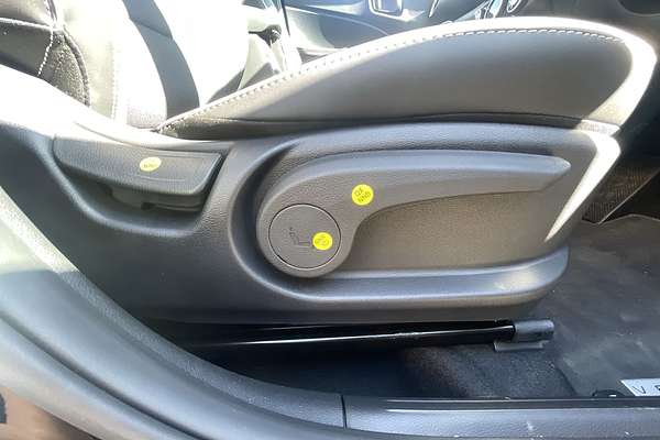 2024 Hyundai Venue Elite QX.V5