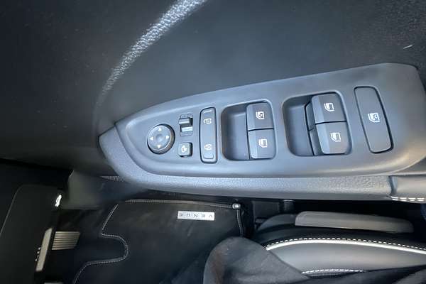 2024 Hyundai Venue Elite QX.V5