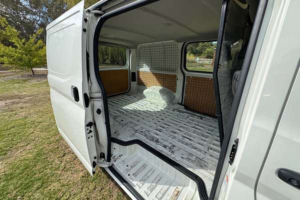 2021 Toyota Hiace GDH300R LWB
