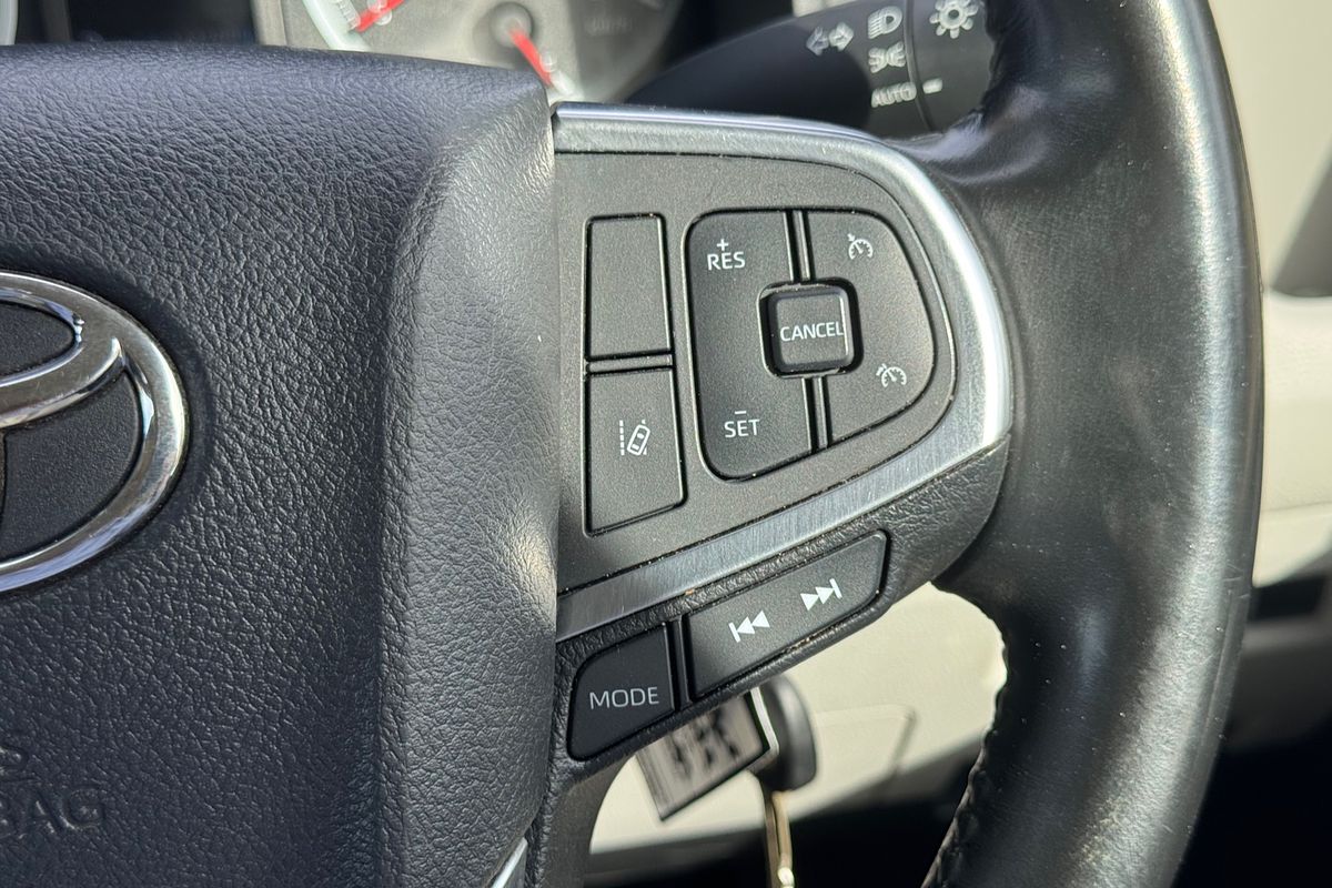 2021 Toyota Hiace GDH300R LWB