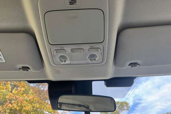 2021 Toyota Hiace GDH300R LWB