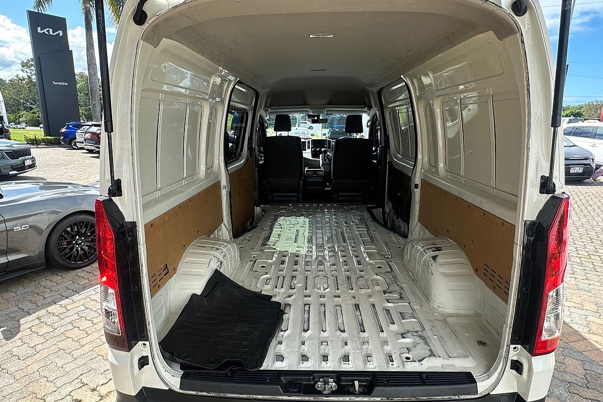 2022 Toyota Hiace  GDH320R