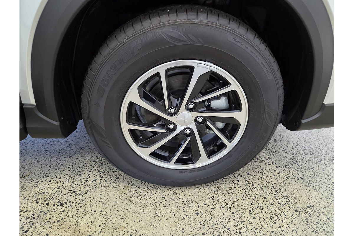 2024 Mitsubishi Eclipse Cross ES YB