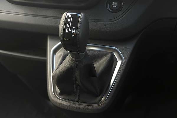 2025 Renault Trafic Pro X82 LWB